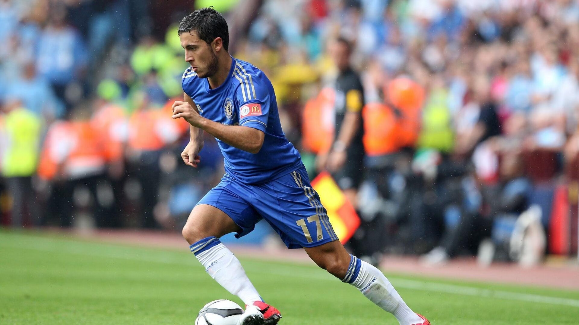 开云电竞在线-多特蒙德主帅谈未来，球队将进行全面调整，多特蒙德球员介绍